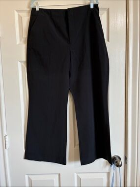 CAbi 6475R Wide Leg Pants in Black